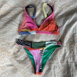 Rip Curl Women's Day Break Triangle Bikini Top & Skimpy Bottom size XS